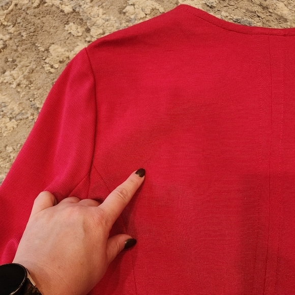 Chico's Stretch Knit Red Jacket. Size 3 (XL). Pockets. Hidden Snap buttons. - Picture 13 of 16